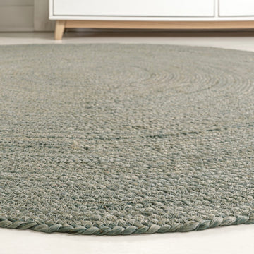 Zara Braided Coastal Cottage Round Jute Round Rug
